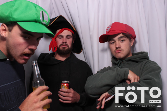 Billy's 21st | View more photos from the event at gallery.fotomachines.com.au/u/FOTOMachines/Billys-21st